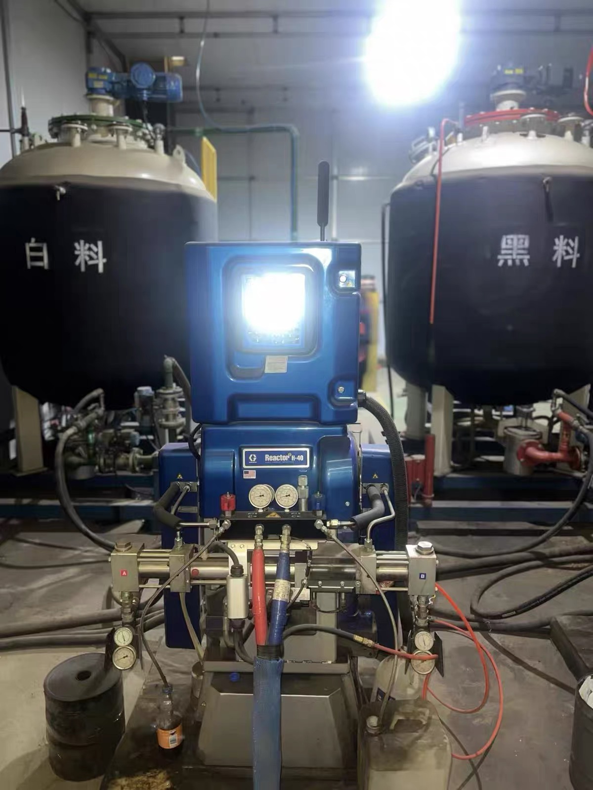 Reactor 2 H-40 Spray Foam Proportioner System - 3